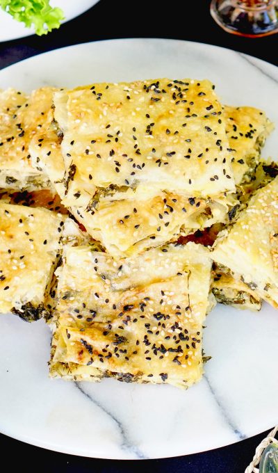 DİYARDAN DİYARA UZANAN TARİHİYLE SEBZELİ BÖREK TARİFİ