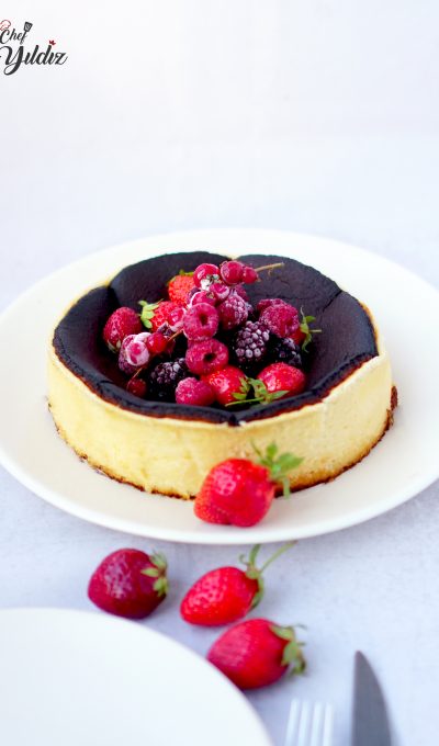 Bu Tarif Çay Saatlerinizin Yıldızı Olacak!  Enfes Peynirli Kek