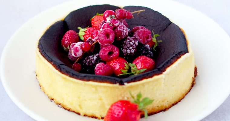 Bu Tarif Çay Saatlerinizin Yıldızı Olacak!  Enfes Peynirli Kek