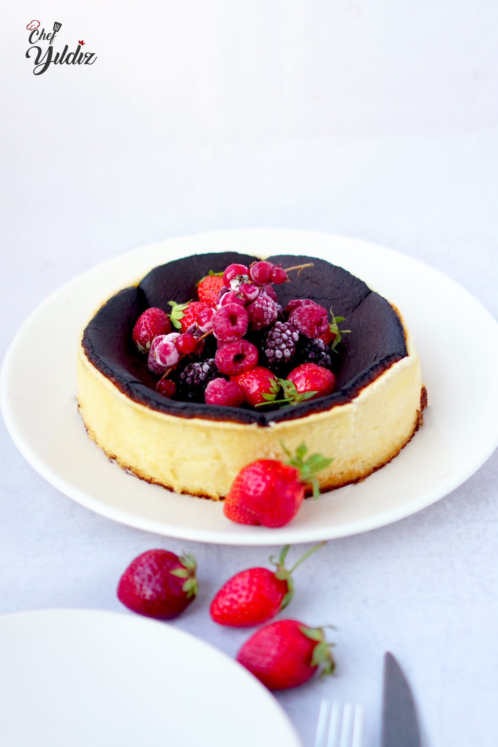 Bu Tarif Çay Saatlerinizin Yıldızı Olacak! Enfes Peynirli Kek